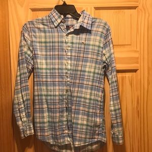 Vineyard Vines button down dress shirt